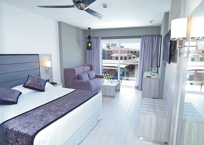 Riu Palace MelonerasResort Hotel